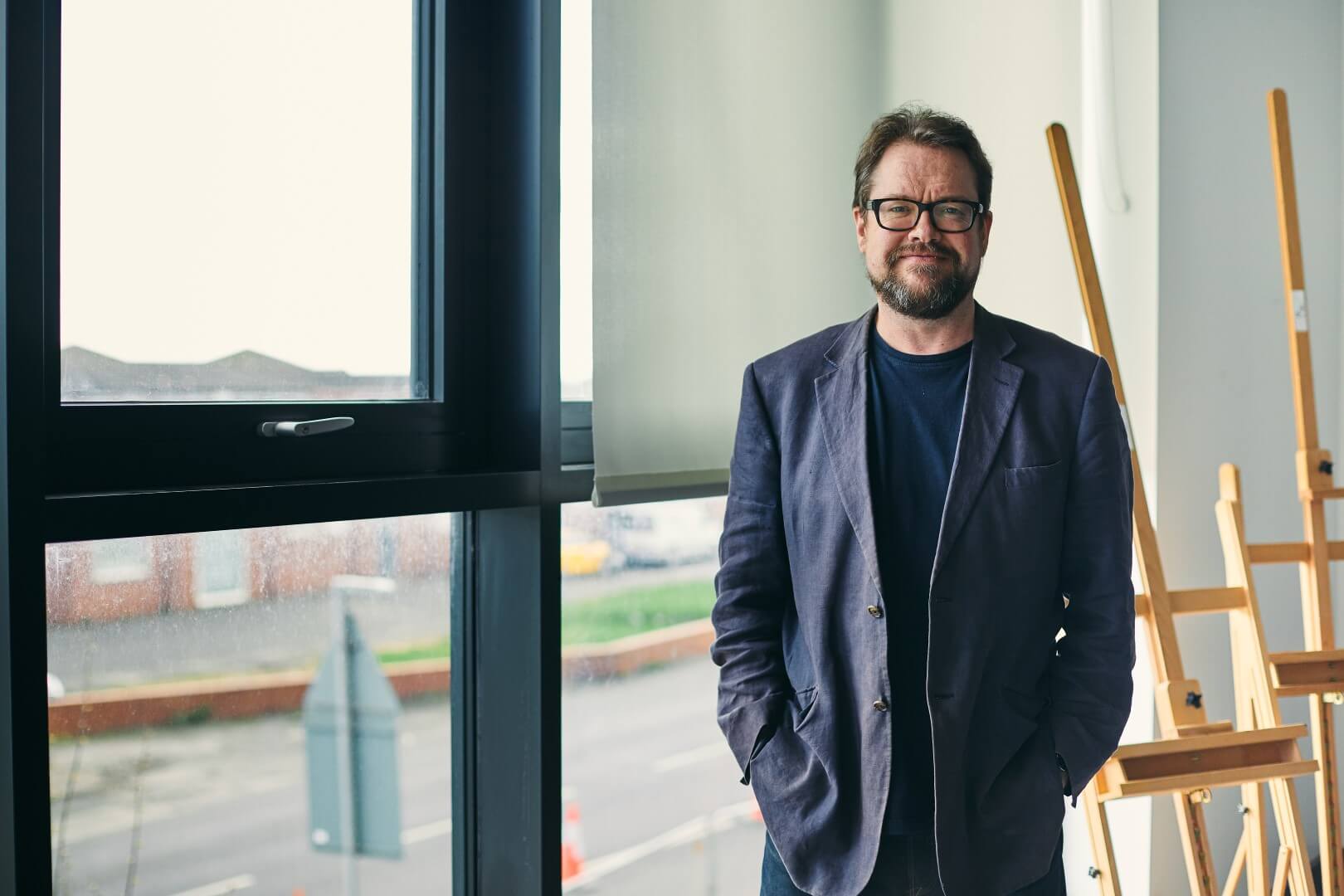 DR JONATHAN CHAPMAN