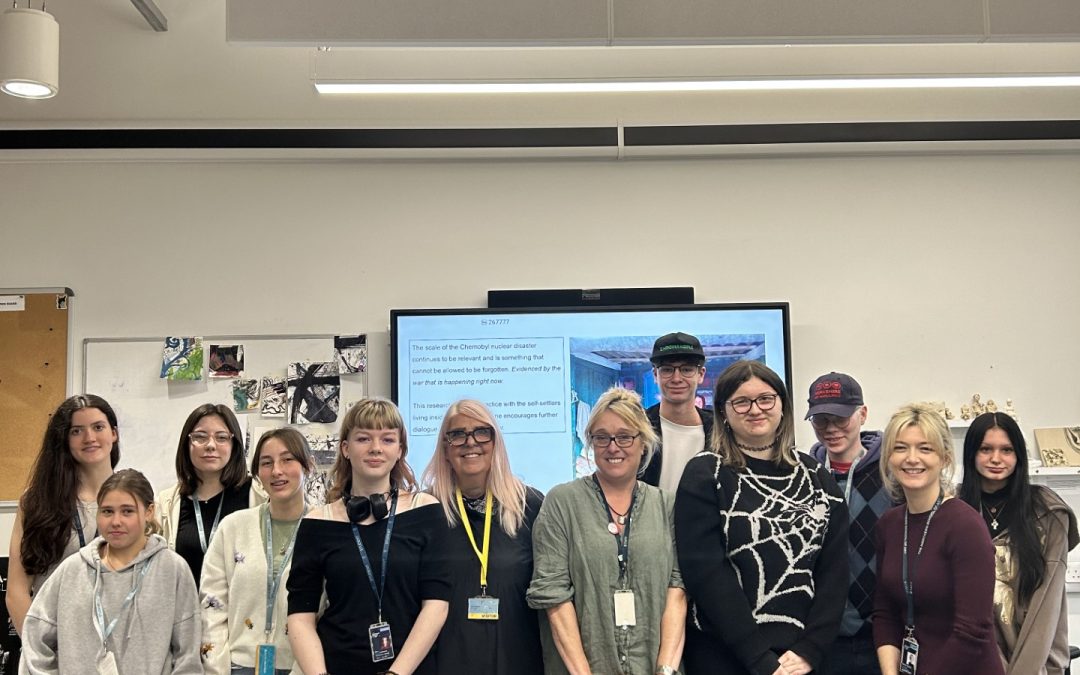 Tees Valley Visual Artists of the Year Claire Baker delivers compelling talk to A-Level students!