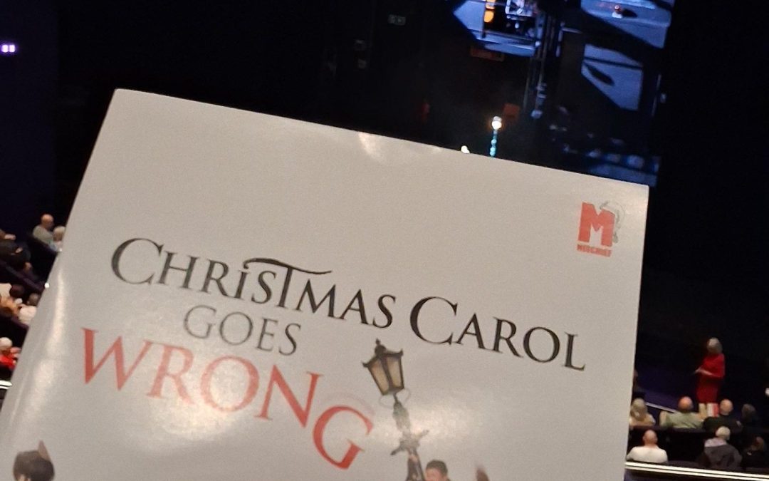 UAL Acting Diploma students attend storytelling workshop & A Christmas Carol Goes Wrong at The Lowry Theatre!