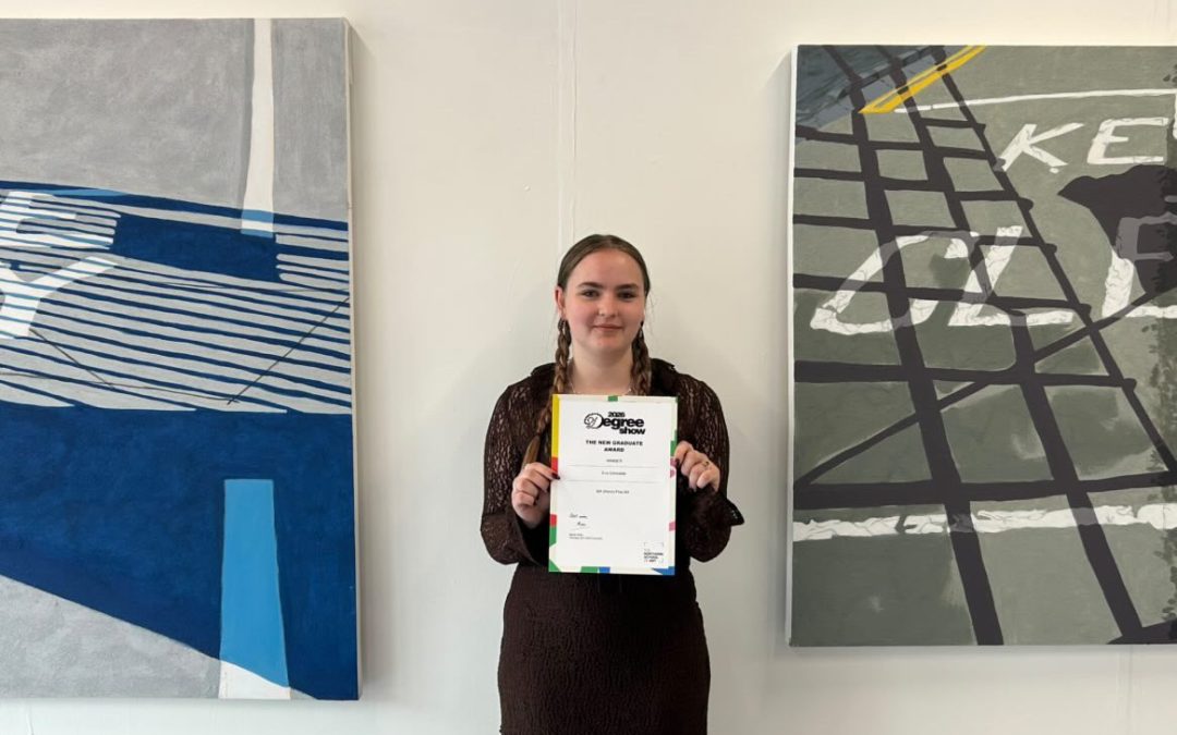 New Graduate joint Award Winner Eva Grinvalde!