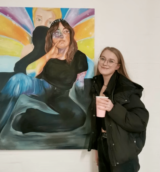 Beth Hinde – Gallery & Studio Coordinator